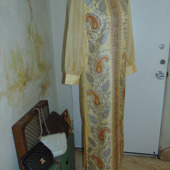 Vintage 60s 70s Alfred Shaheen Kaftan Long Sleeve Yellow Hawaiian Maxi Dress 10 - Picture 5 of 15